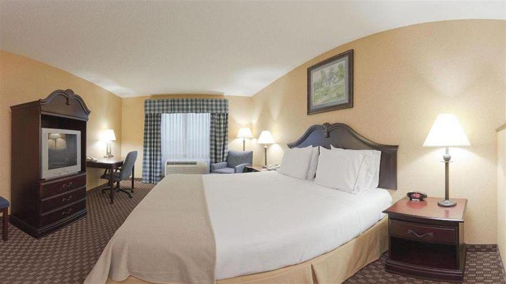 Holiday Inn Express Hotel & Suites Frankfort By Ihg Екстериор снимка